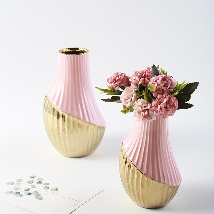 Nordic Luxury Style Pink Ceramic Flower Vase Classic Gold Plating Decorative Vase Home Restaurant Wedding Hotel Decoration