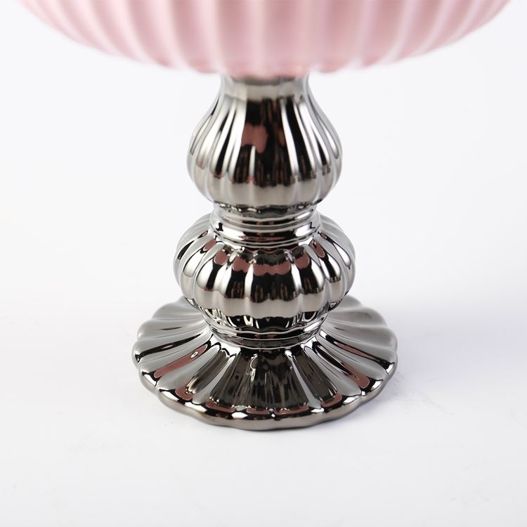 Unique Ceramic Vase Pink Flower Vase Wedding Decorative Small Vase Home Restaurant Hotel Decoration
