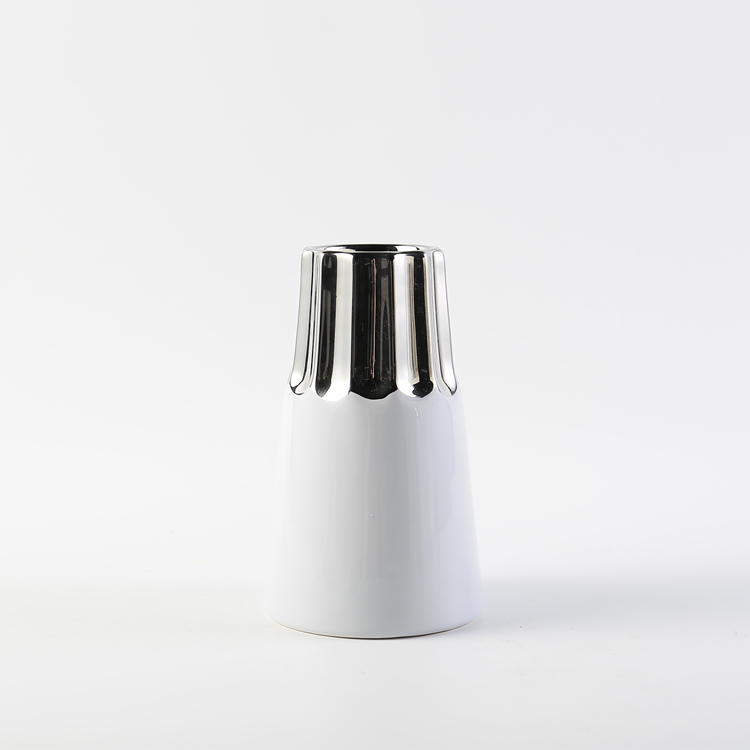 Nordic Style White With Silver Plating Ceramic Vase Modern Classic Flower Vase Home Restaurant Wedding Hotel Decoration