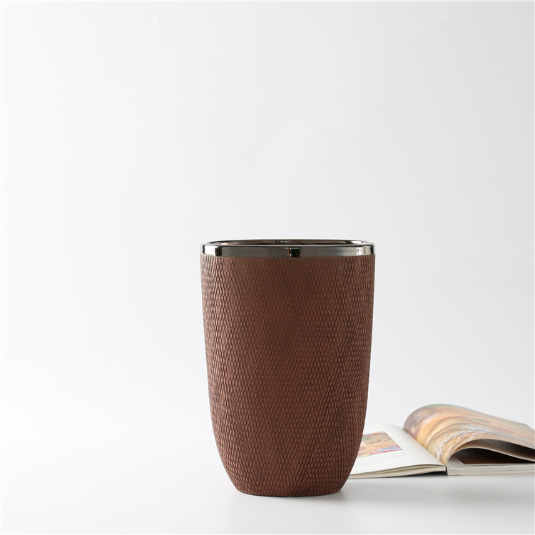 Inside Silver Plating Flower Vase Home Decor Cross Lines Matte Retro Brown Ceramic Vase Modern Hotel Restaurant Decorations