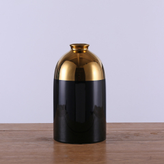 Modern Classic Black Ceramic Vase Hotel Decorative Luxury Gold Plating Small Flower Vases Indoor Home Restaurant Decoration