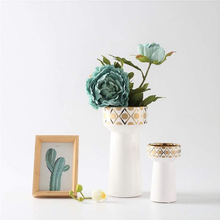 White Ceramic Vase Luxury Geometric Patterns Flower Vase Nordic Indoor Hotel Wedding Decoration