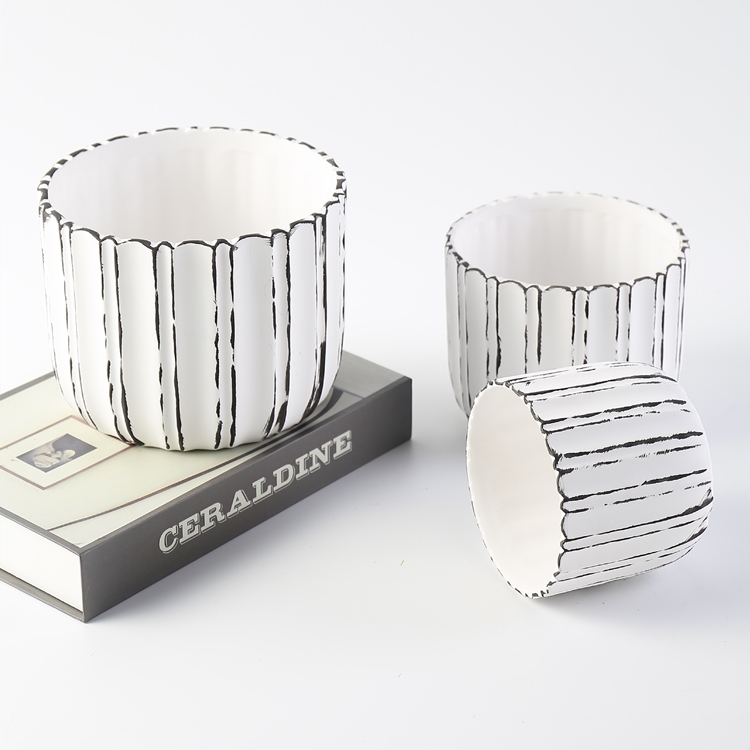 White Flower Pots Ceramic Pot Flower Modern Style Warm Gift for Friend Christmas Flower Pot