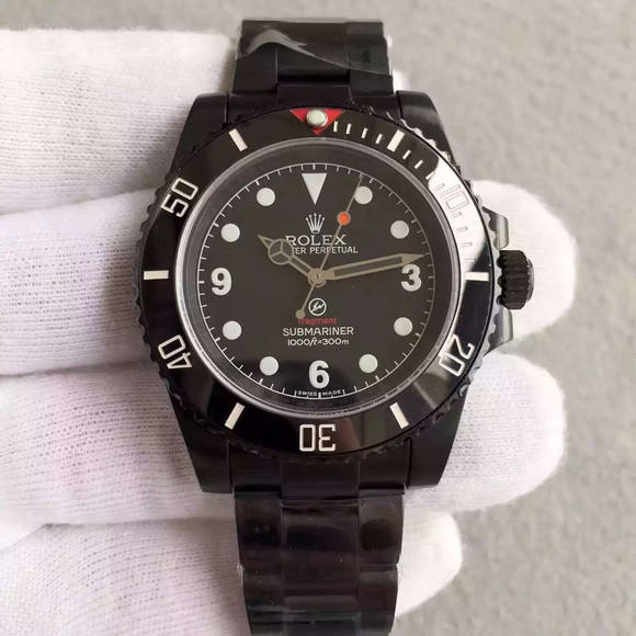 勞力士水鬼Submariner，40mm直徑。瑞士2836機械機芯，男士，精鋼，密底手錶