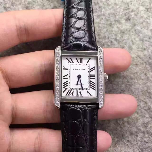 卡地亞坦克女款精巧鑲鑽自動機械女士腕表  白色