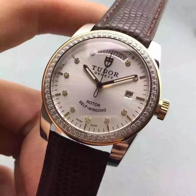 精品帝舵Tudor駿玨系列男士機械鑲鑽兩針半手錶