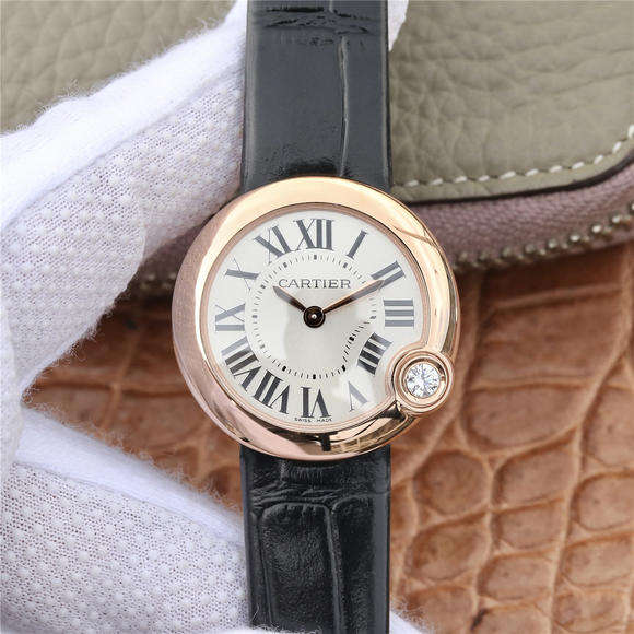 卡地亞BALLON BLANC DE CARTIER系列腕表 4點鐘位置一顆光華璀璨的鑽石女士腕表