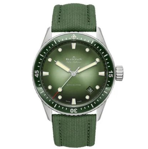 GF寶珀五十尋系列5000-1153-H52A極光綠鋼殼男士機械手表