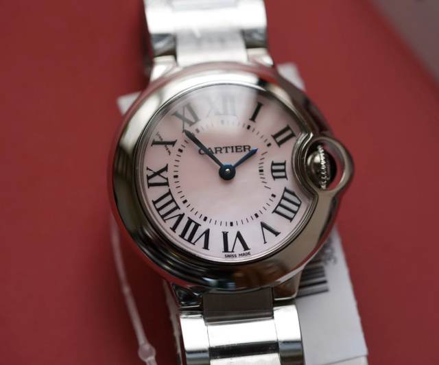 V6廠新品藍氣球 28mm間玫瑰金石英女表 原裝瑞士機芯 鋼帶