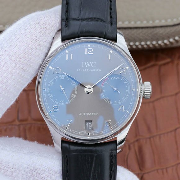 ZF萬國v4版新葡7型號IW500705（老葡七的型號是IW500107，這是不同的兩個型號）