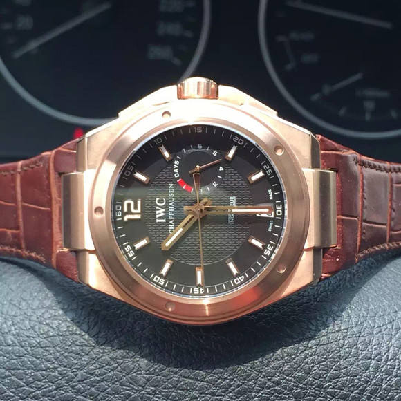 萬國工程師IW500503，原版複刻Cal.51113自動機械機芯男表