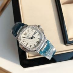 百達翡麗女士腕表7010R鸚鵡螺