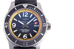 百年靈超級海洋系列機芯：海鷗TOP級2824--