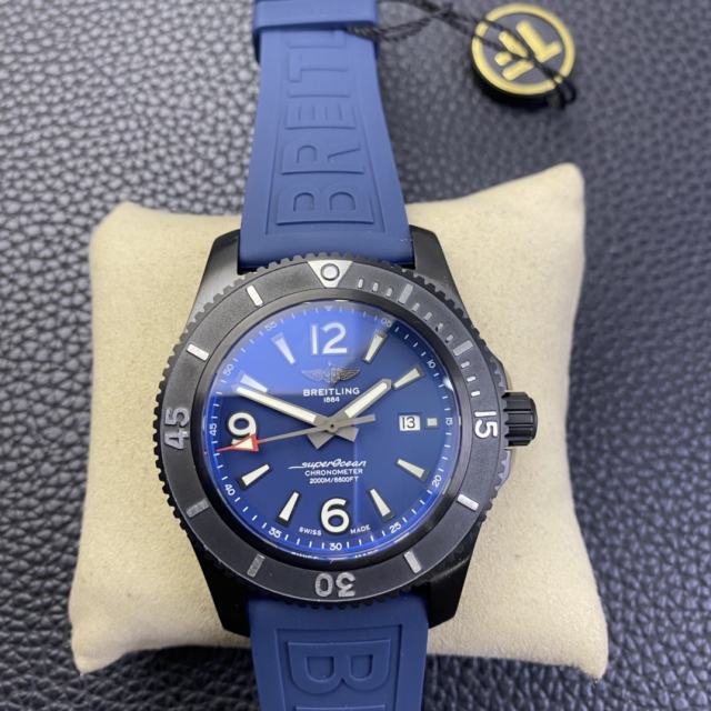 TF廠百年靈超級海洋系列腕表，46mm