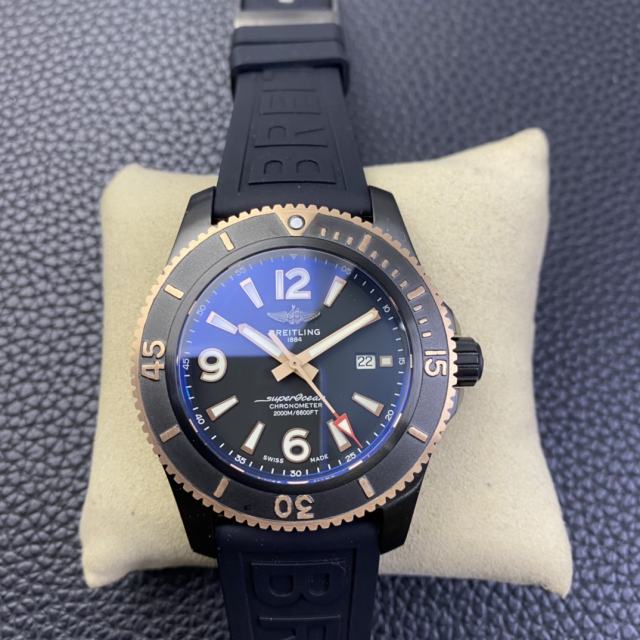 TF廠百年靈超級海洋系列腕表，46mm