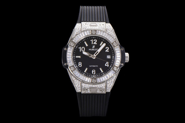 宇舶Big Bang一鍵式精鋼男士腕表搭載HUB1710自動上鏈機芯