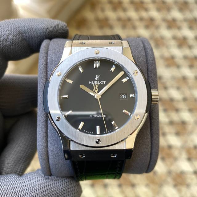 ABS廠宇舶原版開模採用海鷗2892三級打磨42MM