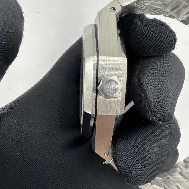 R8廠愛彼皇家橡樹AP26530ST陀飛輪實拍
