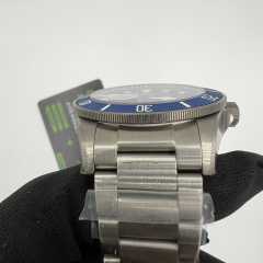 ZF廠帝舵領潛型系列25600TB藍色戰斧42mm