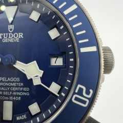 ZF廠帝舵領潛型系列25600TB藍色戰斧42mm