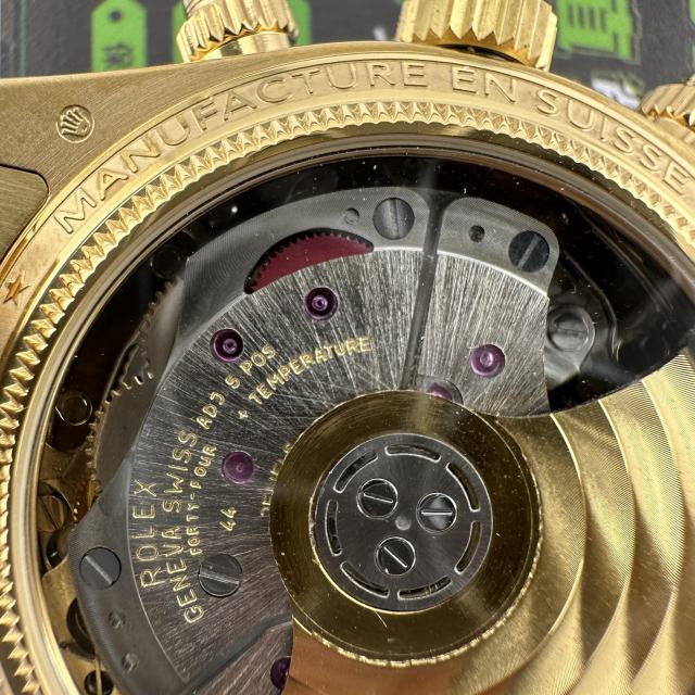 高仿地通拿私人定制Artisans de Genève系列Honey Green