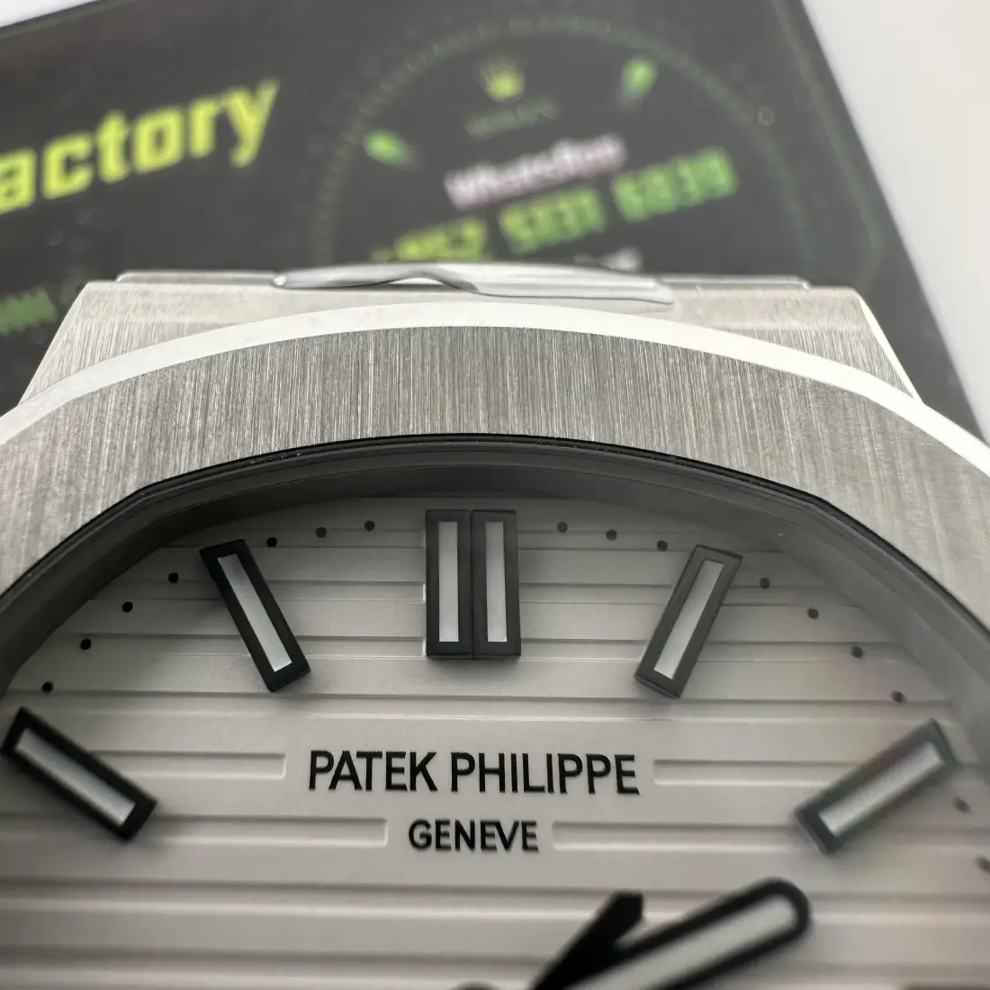 Patek Philippe Nautilus 5711 date window 3 o'clock 5711 日期窗細節