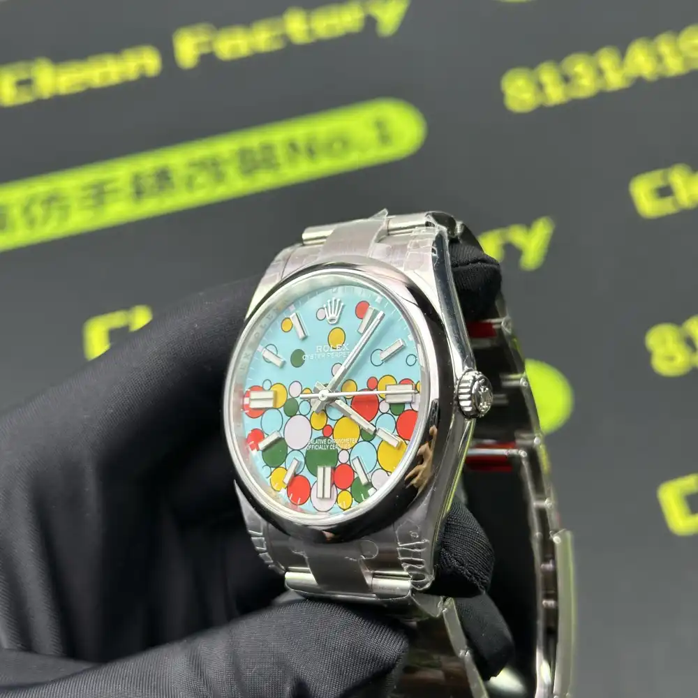 VS 廠 41mm Oyster Perpetual 表扣側面按鈕