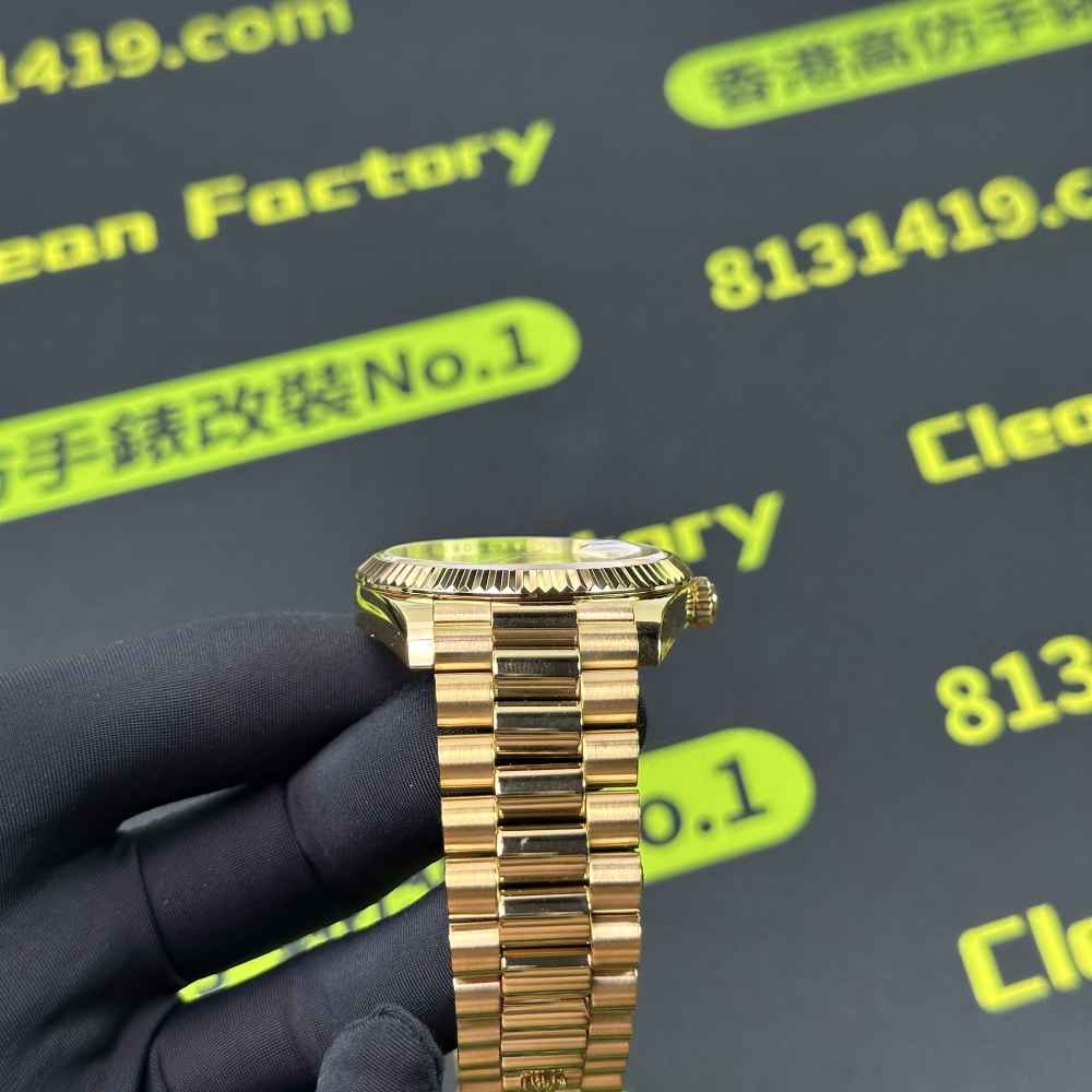 側面錶帶實拍：總統型鏈節打磨到位