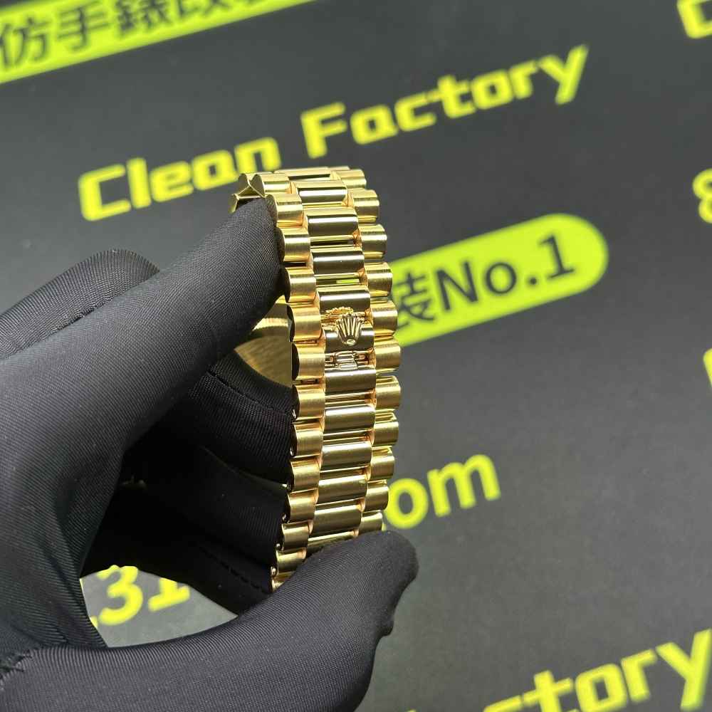 夜光時標特寫：Chromalight 藍色夜光均勻飽滿