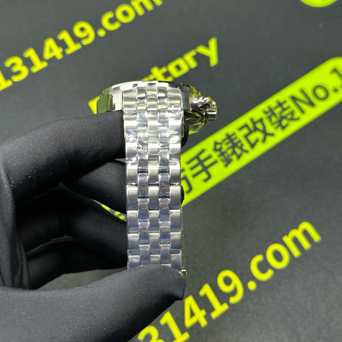 APS廠IWC飛行員IW388104珠帶鏈節細節