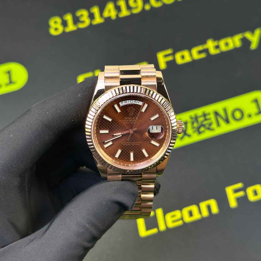 高仿勞力士DD 228235-0006盤面特寫 星期窗 日曆窗