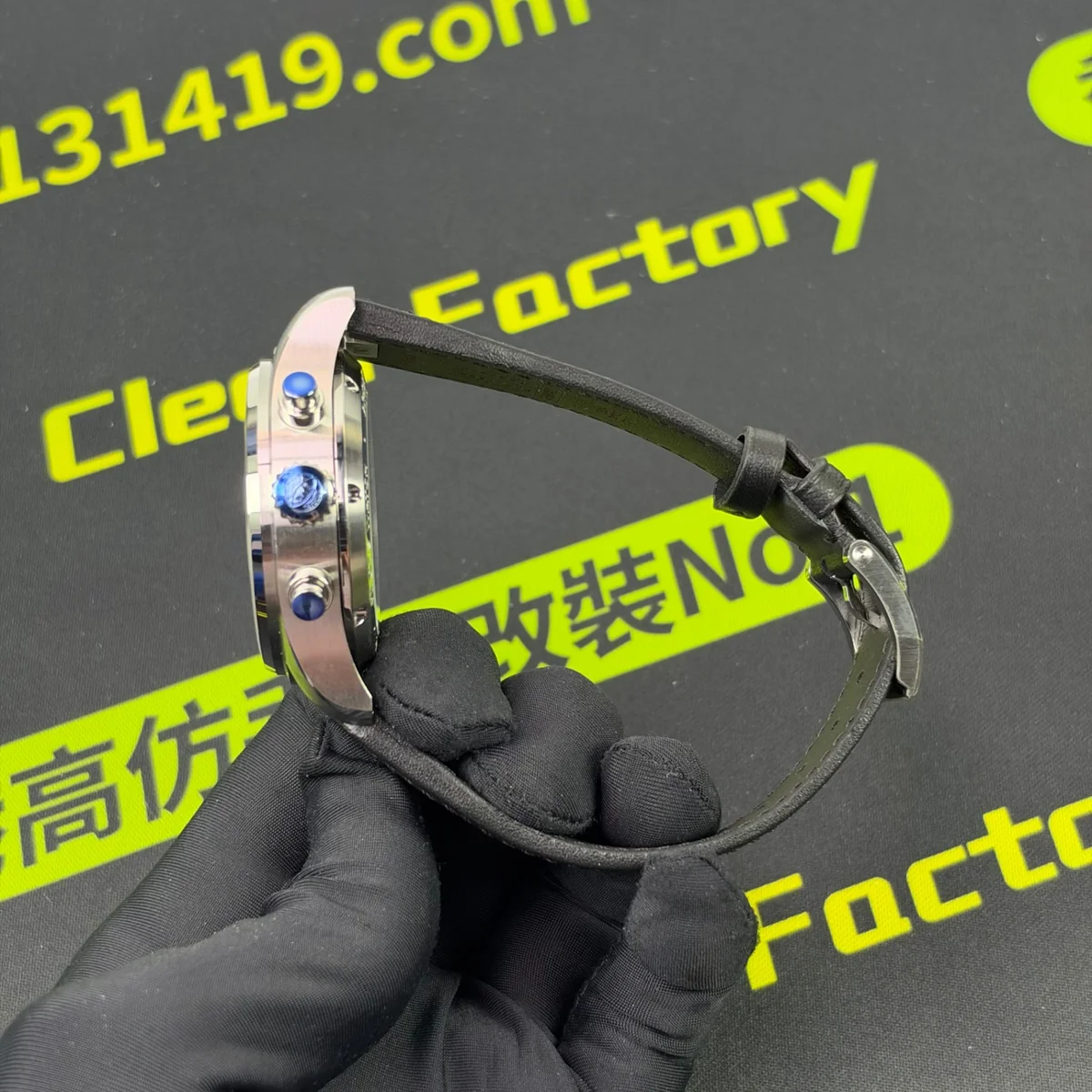OCTA廠萬國飛行員IW388111實稱克重約107.2g 電子秤實拍