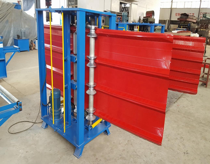 Auto Roofing Sheet Crimping Machine