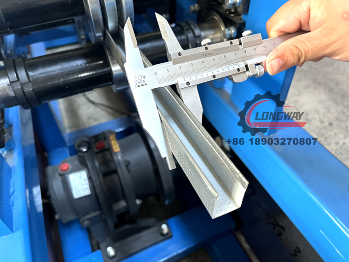 Maquina para Drywall metalcon cielo , U profile roll former