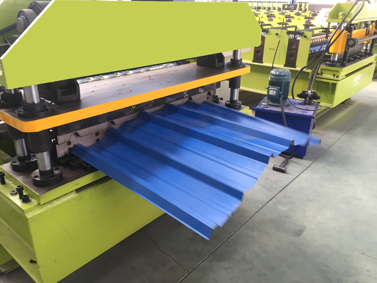 Motor cutting T35 Metal roof sheet forming machine 25m/min