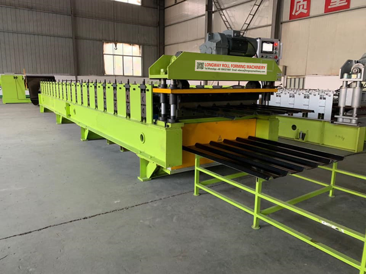 Motor cutting T35 Metal roof sheet forming machine 25m/min