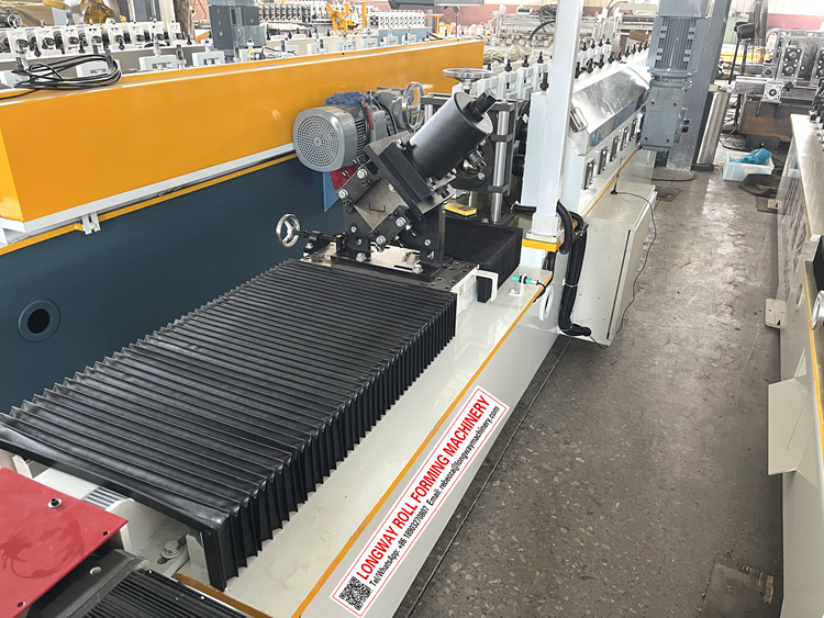 80m/min Steel stud and track roll forming machine