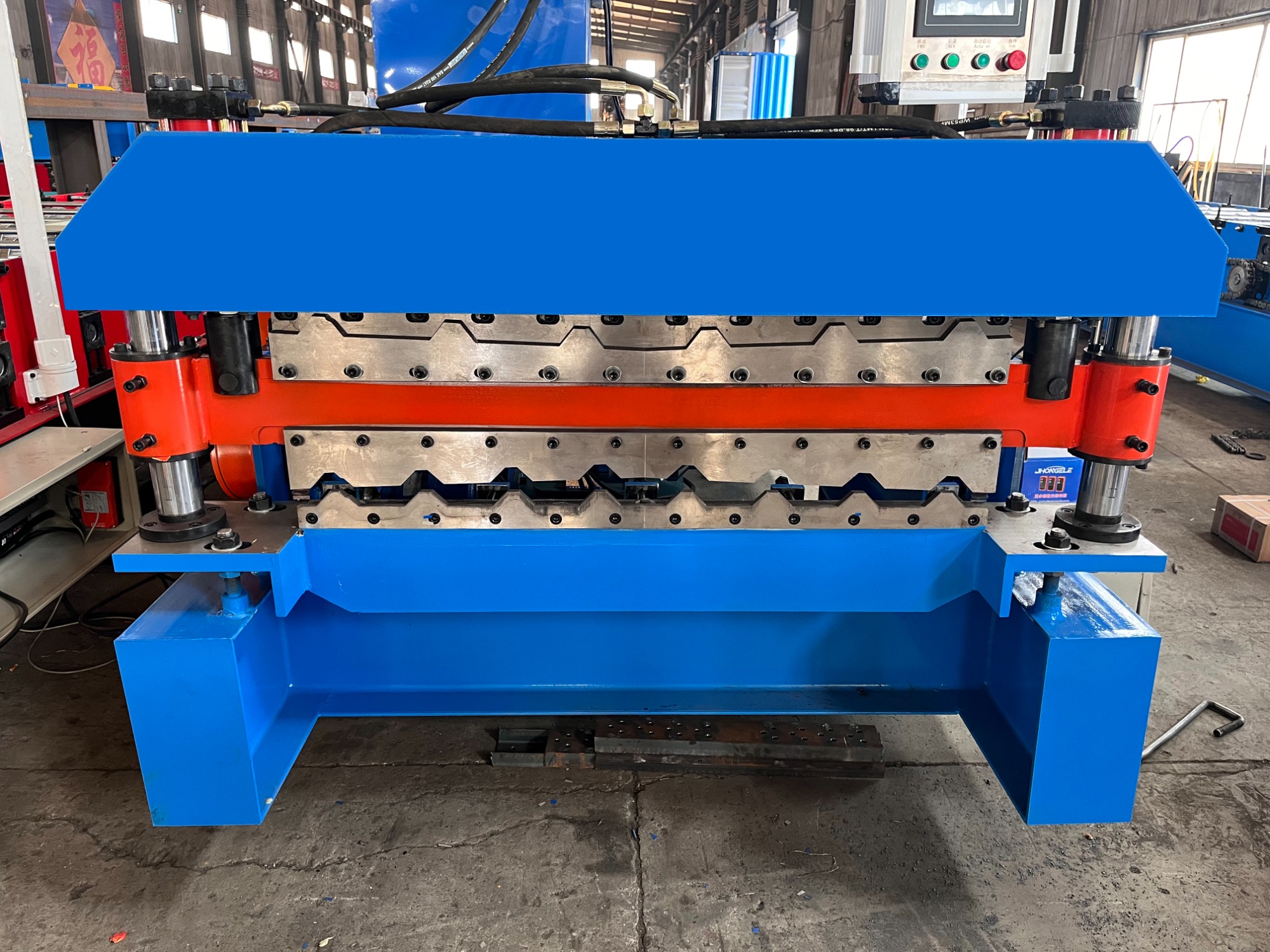 Double layer roofing Tr4 Tr5 Aluzinc calamina roll forming machine