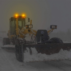 Solar LED Beacon Light Rechargeable Waterproof Amber Warning Lights, with Magnetic Base, Rechargeable Rotating Strobe Lights for Vehicle Forklift Truck Tractor