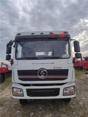 Flèche articulée de grue montée sur camion SHACMAN de 8 tonnes