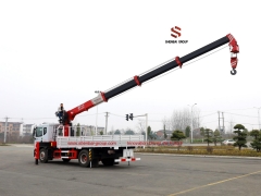 Camion DONGFENG avec grue à flèche immobile de 8 tonnes