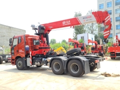 Shacman 6X4 tractor with 12 Ton Truck Mounted Crane Shenbai Telescopic Boom Crane
