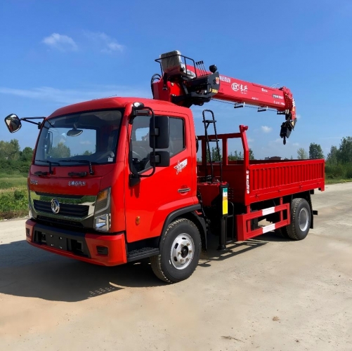 Shenbai Heavy Duty Truck Mounted Mobile Lifitng Boom 7 T Crane Dongfeng 4X2 Telescopic Arm Lorry Truck