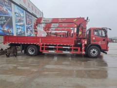 Shenbai Heavy Duty Truck Mounted Mobile 6.3 T Crane Dongfeng 4X2 Telescopic Boom Truck Export