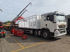 8x4 HOWO Lorry Truck Mounted Shenbai 16Ton BSQZ3306 Hydraulic Lifting Knuckle Boom Crane Mounted Bricker Grapple