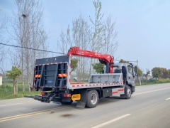 Emergency Rescue Dongfeng Recovery Towing Truck 4x2 6.3 Ton Stiff Boom Crane Lorry Transport Wrecker