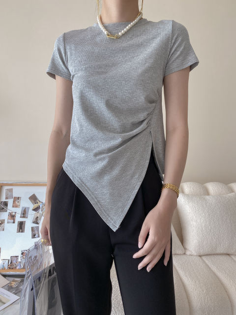 Pleated Irregular Crew Neck T-shirt