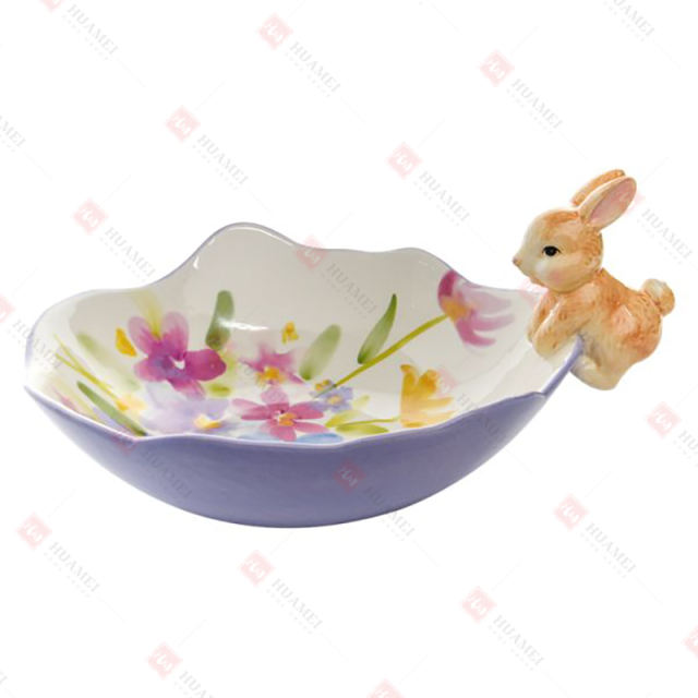 DOLOMITE BOWL WITH CLIMBING BUNNY 
AND FLOWER DECAL