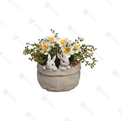 RESIN BUNNIES IN
BURLAP SACK PLANTER WITH ARTIFICIAL FLOWER