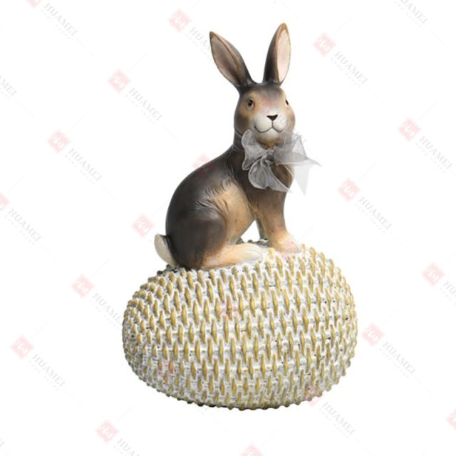 RESIN RABBIT ON  WEAVE-FINISH EGG TABLE DECO